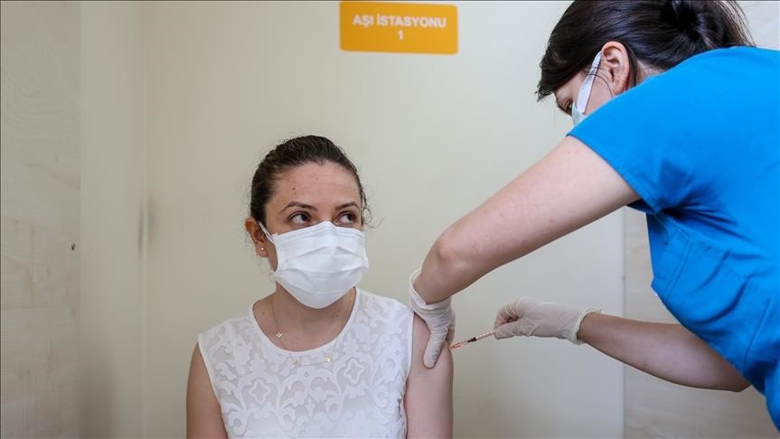 Turquie: 50% de la population de plus de 18 ans concernée par le programme de vaccination a reçu au moins une dose
