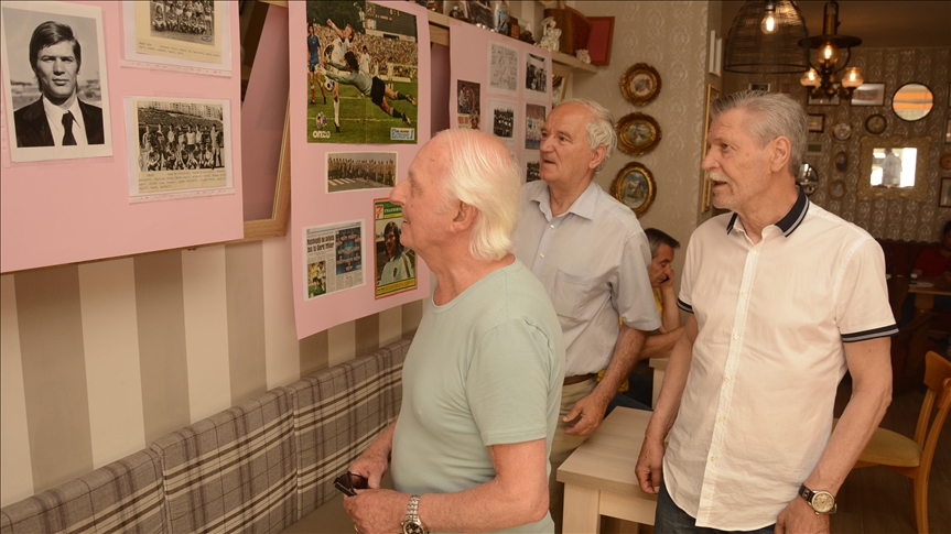 BiH: U Mostaru otvorena izložba posvećena Veležovoj legendi Enveru Mariću