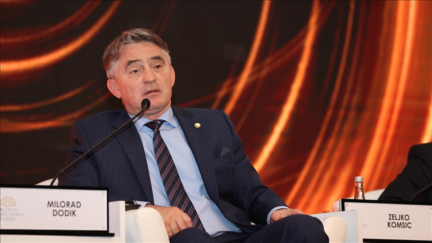 Komšić na Diplomatskom forumu u Antaliji: U doba pandemije treba nam više solidarnosti