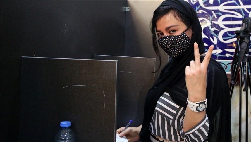 Голосование на выборах президента Ирана продолжалось 19 часов