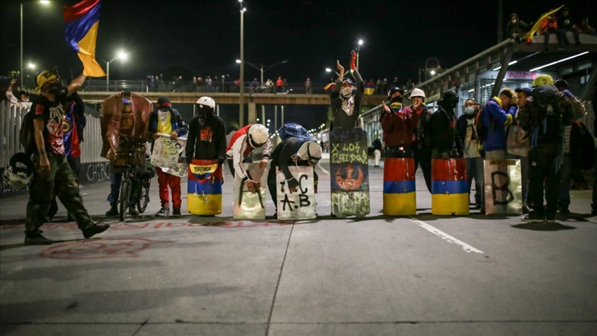 Gobierno colombiano excluye los bloqueos de la definición de manifestación pacífica