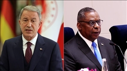 Turkish, US defense chiefs discuss regional, bilateral security issues