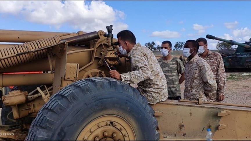 Médias libyens: la milice de Haftar déclare la frontière avec l'Algérie zone militaire fermée 