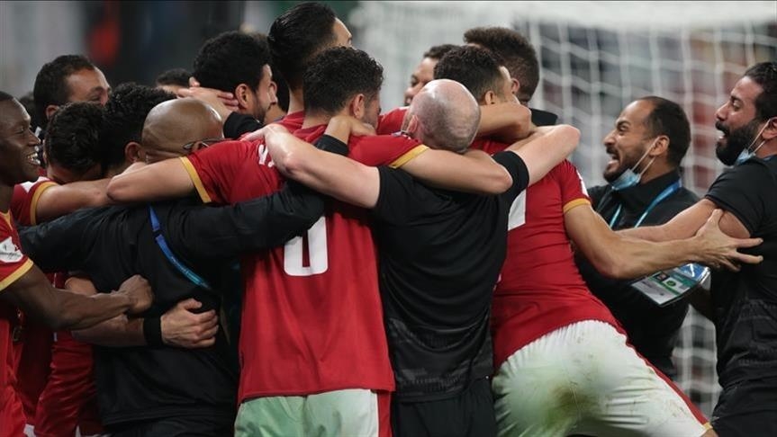 Football : Al-Ahly remporte une précieuse victoire contre l'Espérance de Tunis et se rapproche de la finale