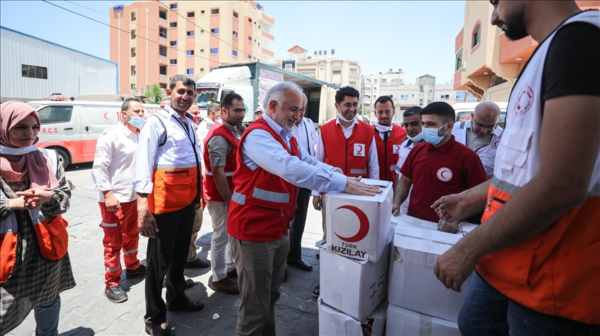Gjysmëhëna e Kuqe Turke ndihmon në hapjen e qendrës më të madhe logjistike në Gaza