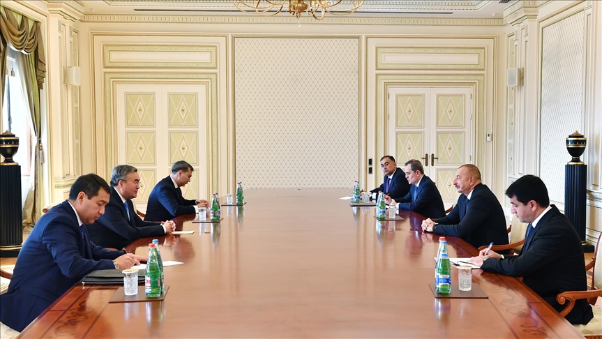 Azerbaijani president receives Kazakh deputy prime minister