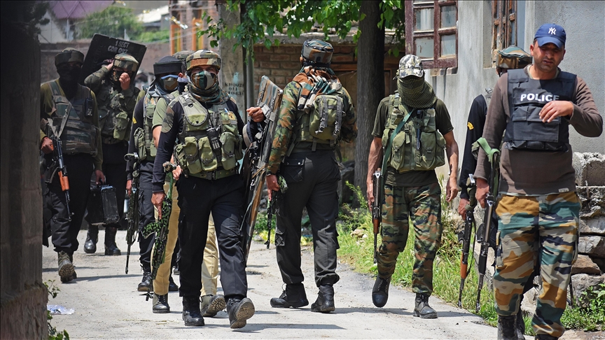 Top commander among 3 militants killed in Kashmir: Police