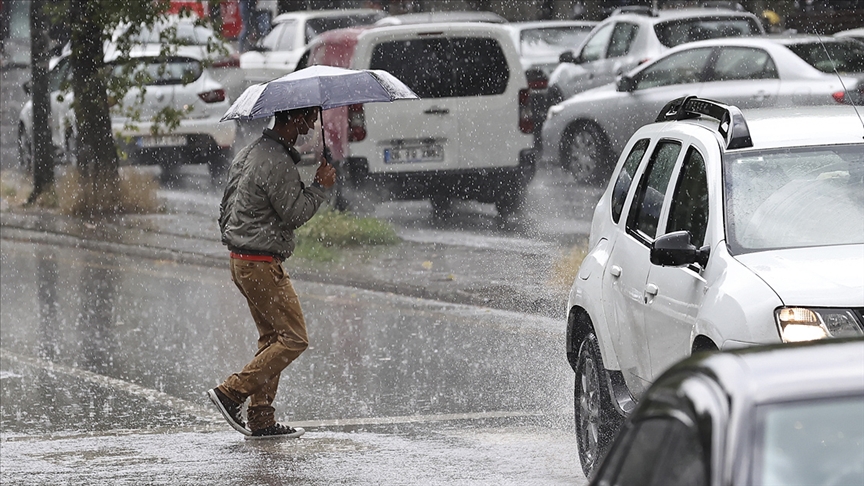 Başkentte sağanak etkili oldu