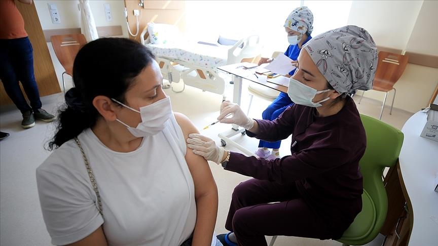 افزایش چهار برابری واکسیناسیون کرونا در ترکیه در ماه ژوئن