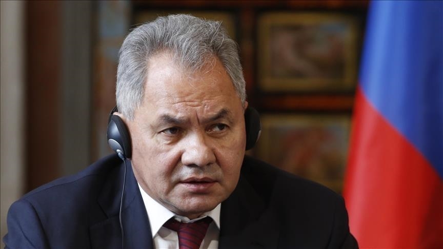 وزير الدفاع الروسي يستقبل قائد انقلاب ميانمار بموسكو