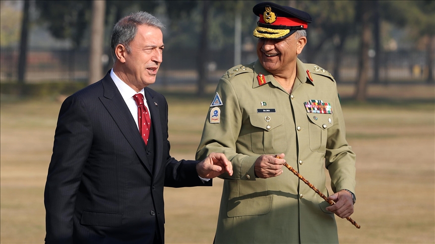 Pakistan’s army chief pays official visit to Turkey