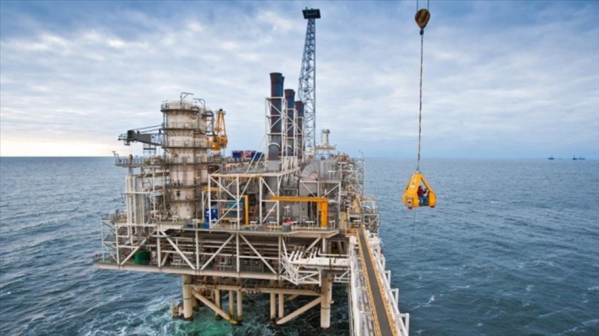 Бердымухамедов обсудил с главой SOCAR тему месторождения «Достлук»