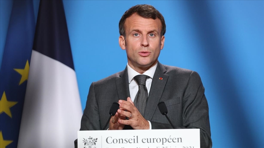 Macron destaca el "compromiso constructivo" de Turquía para reducir las tensiones con la UE