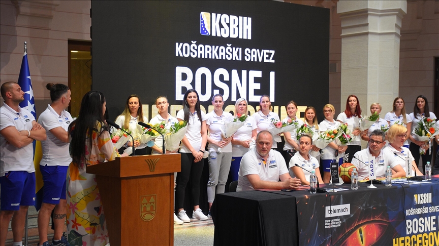 Košarkašice BiH na svečanom dočeku u Sarajevu: Snaga ove reprezentacije je zajedništvo