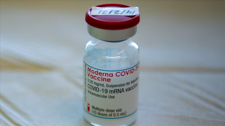 Estudio afirma que vacunas de Pfizer y Moderna podrían brindar protección 'por años' contra el coronavirus