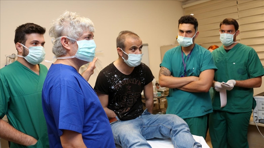 В Турции провели очередную операцию по трансплантации обеих кистей рук