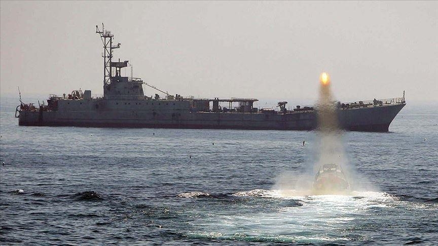 ВС России провели учения в Средиземном море