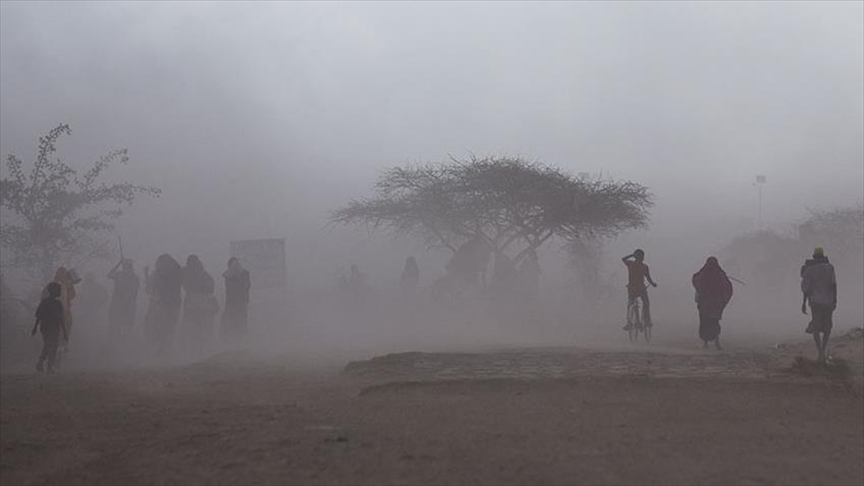 Gobierno de Kenia asegura que tres millones de personas están en riesgo de morir de hambre debido a una severa sequía