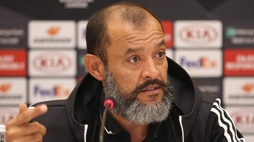 Tottenham'da teknik direktörlüğe Nuno Espirito Santo getirildi