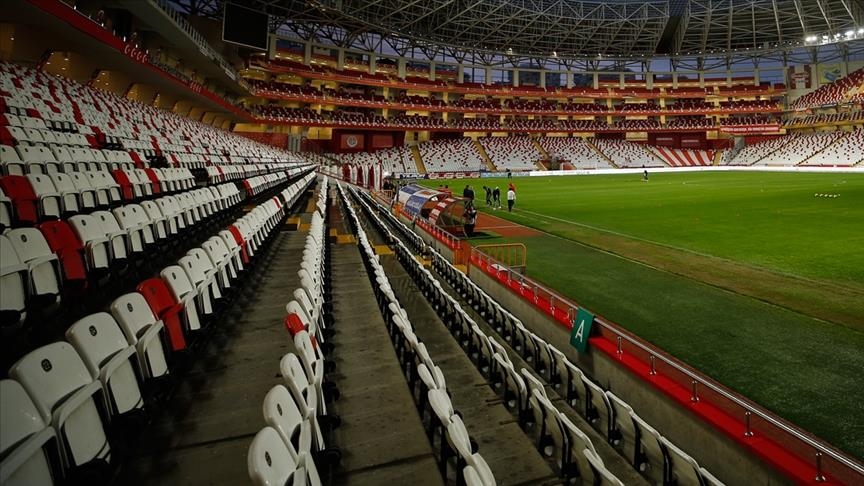 Turquie: Les stades de foot ouverts à 50% du public lors de la saison professionnelle 2021-2022