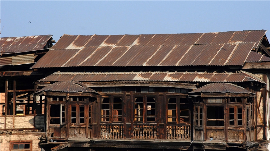 Tracing Kashmir's lost era of golden architecture