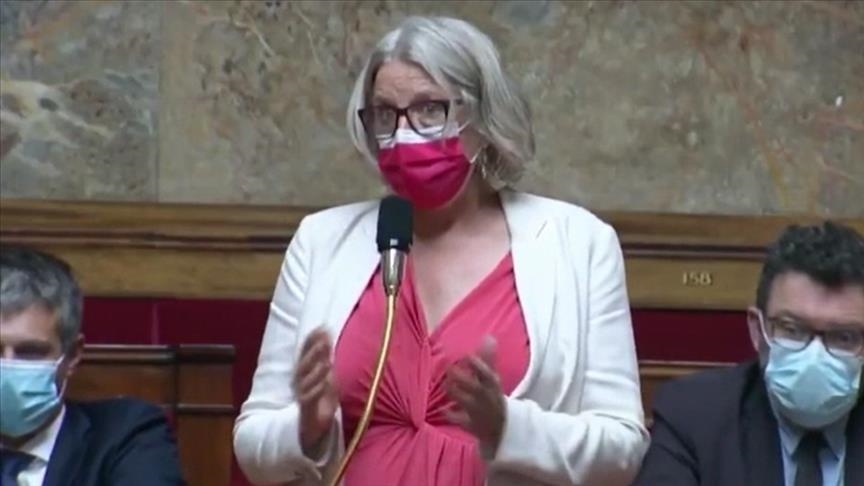 French lawmaker slams targeting of women who wear headscarves