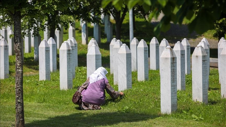 Bosnia dará sepultura a 19 víctimas más del genocidio de Srebrenica