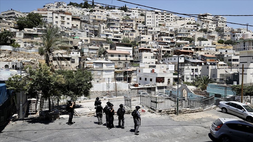 الشرطة الإسرائيلية تقتحم بلدة سلوان بالقدس الشرقية