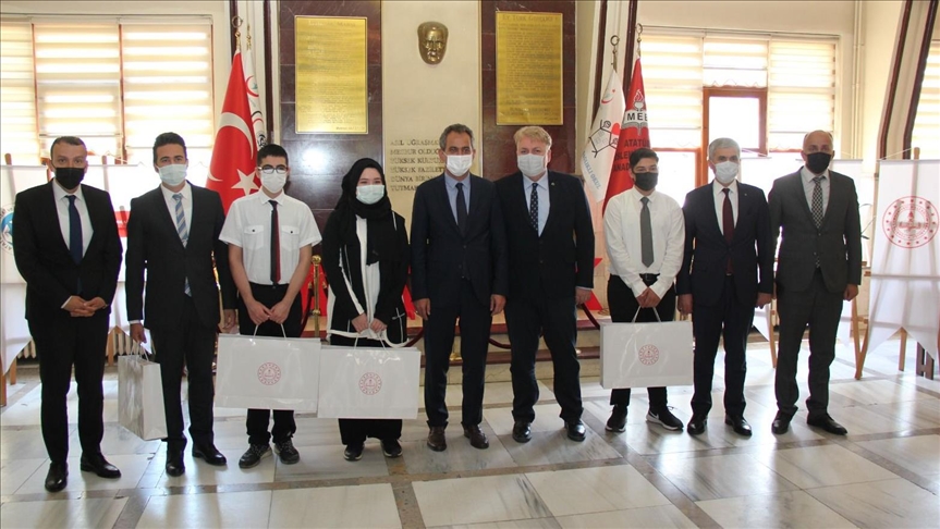 Altındağ Atatürk Mesleki ve Teknik Anadolu Lisesinin çevre projelerine uluslararası ödül