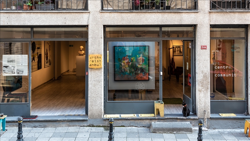 Artistic space helps build bridges with Syrians in Istanbul