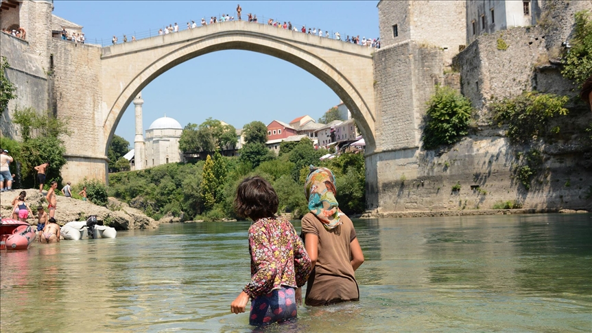 BiH: Zbog visokih dnevnih temperatura u Hercegovini na snazi žuti meteoalarm 