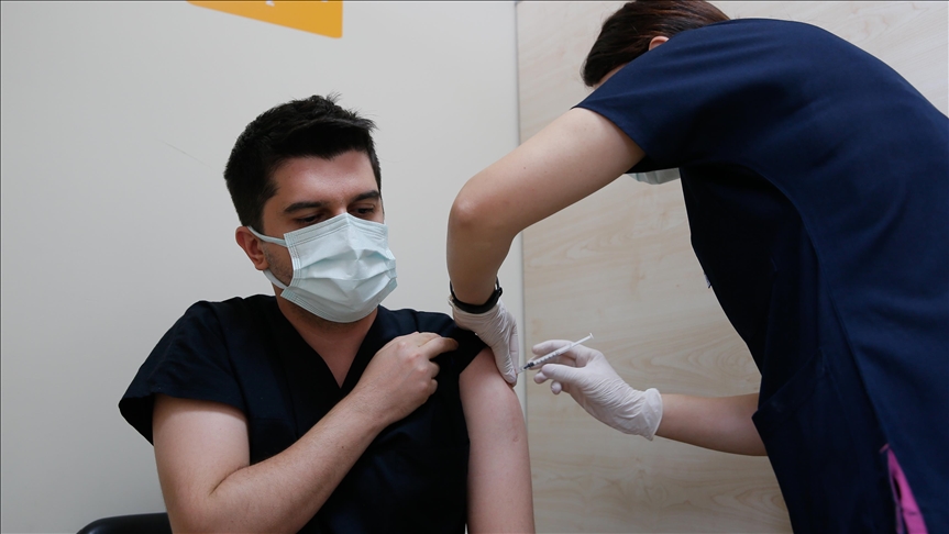 U svijetu dato više od 3,19 milijardi doza vakcina protiv COVID-19