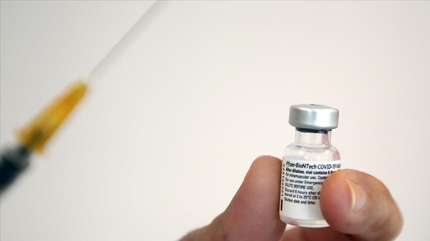 BioNTech aşısı Kovid-19 geçirenlere tek doz uygulanacak
