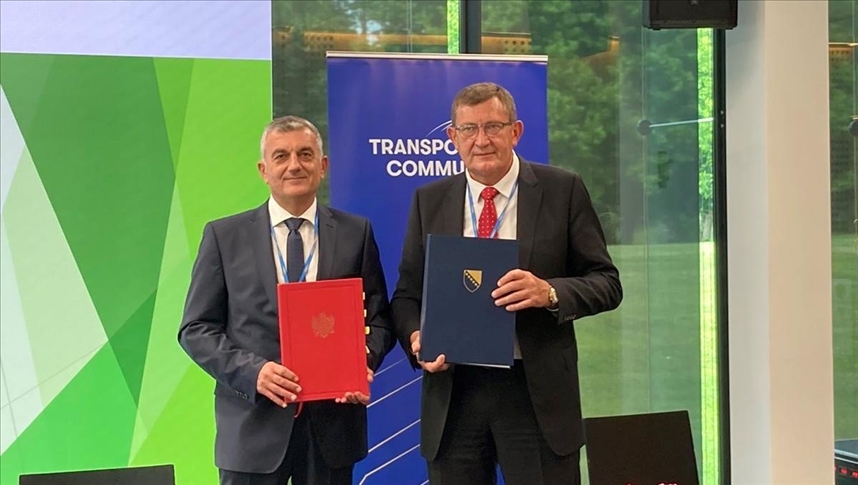 Vojin Mitrović i Mladen Bojanić potpisali Sporazum o izgradnji mosta na rijeci Tari