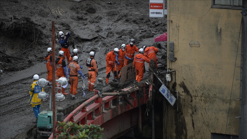 Tim SAR cari 80 orang yang hilang akibat longsor di Jepang