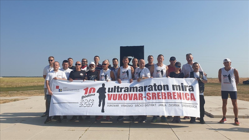 Hrvatska: Ultramaratonci krenuli s Ovčare prema Potočarima