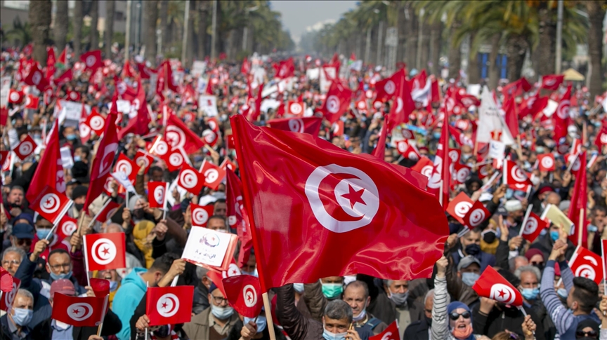 Tunisia’s Ennahda calls for formation of ‘political government’