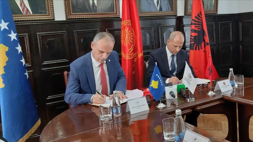 Kosovë, Universiteti i Prishtinës dhe Universiteti i Tiranës nënshkruajnë marrëveshje bashkëpunimi