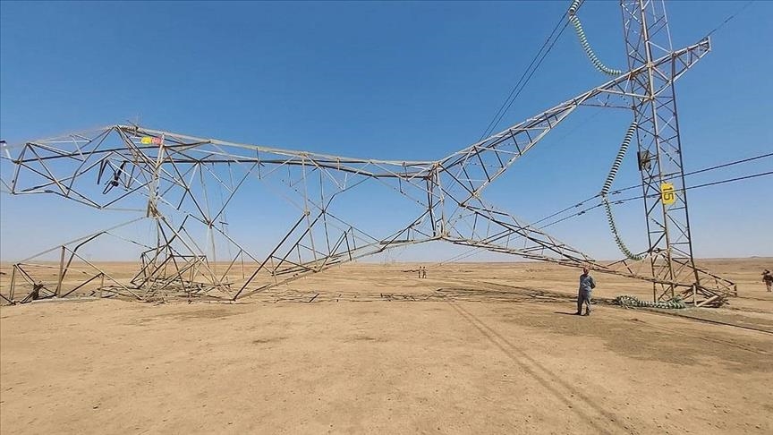 Daesh/ISIS terrorists blow up power lines in northern Iraq