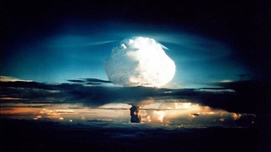 Explosion nucléaire de la France en Algérie… le quadruple de la puissance de Hiroshima et des cartes encore dissimulées