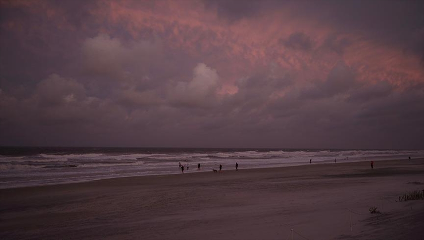 La tormenta Elsa impacta el estado de la Florida sin causar mayores daños