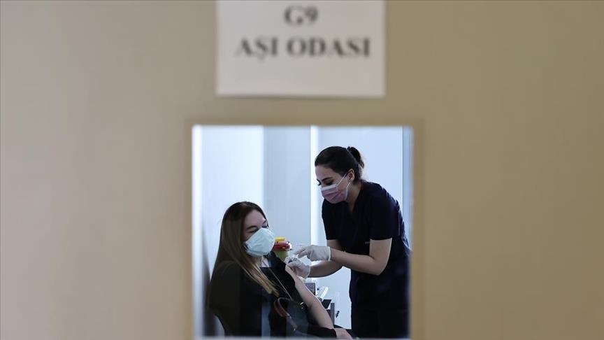 В Турции введено более 56,22 млн доз вакцины от COVID-19