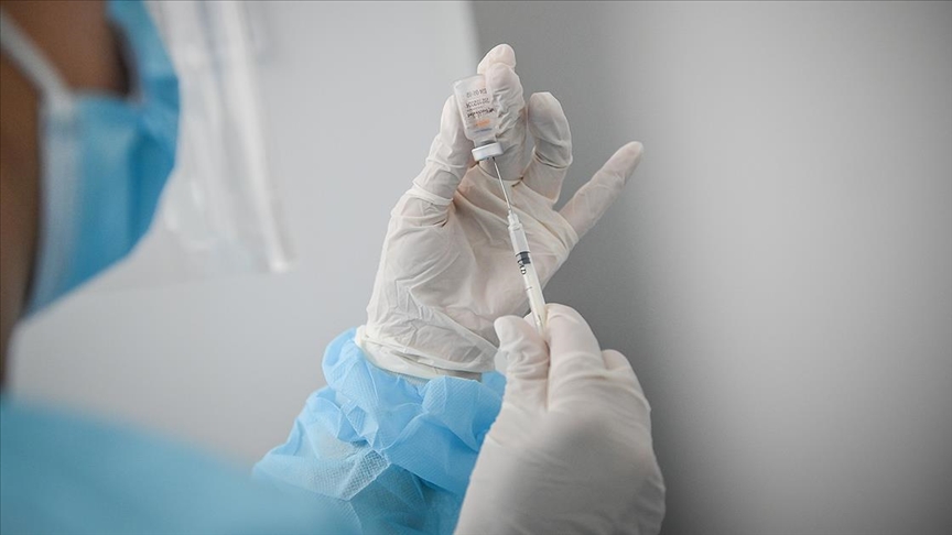 Türkiye'nin The Lancet'te yayımlanan Sinovac aşısına ilişkin Faz-3 çalışması dünyada ilk oldu