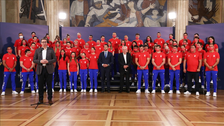 Beograd: Predsednik Vučić olimpijskom timu Srbije uručio zastavu za Olimpijske igre u Tokiju