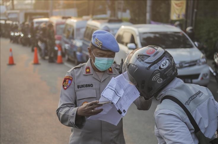 Indonesia perluas PPKM Darurat di 15 kabupaten dan kota di luar Jawa-Bali