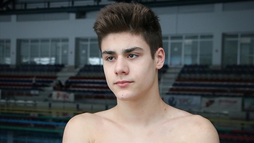 Bh. plivači nezaustavljivi: Jovan Lekić osvojio bronzu na EP-u za juniore u Rimu