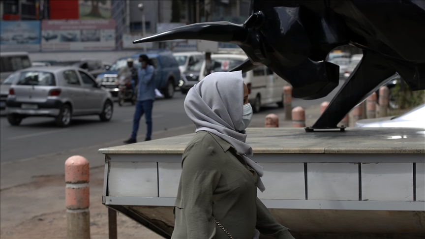 Número de casos de COVID-19 en África se acerca a los seis millones