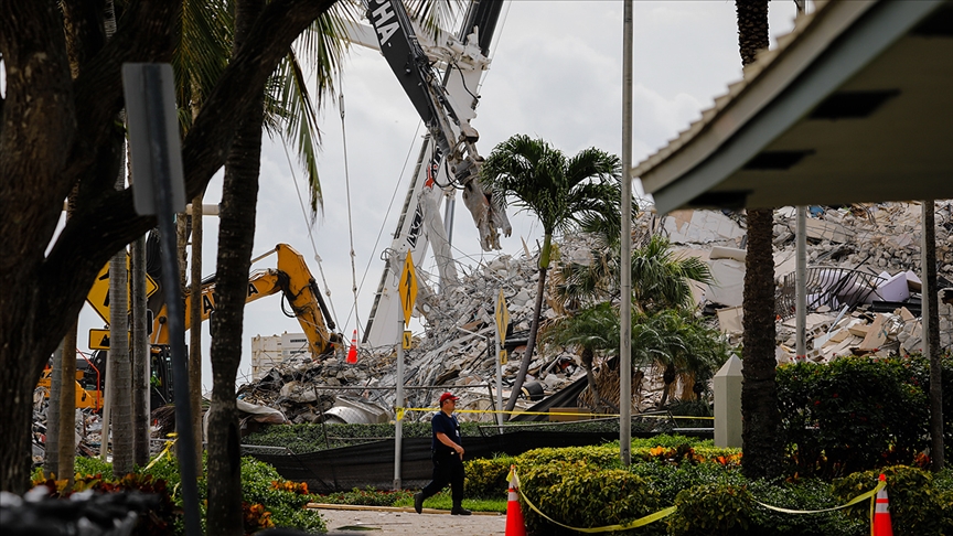 Miami'de çöken 13 katlı binada ölenlerin sayısı 86'ya yükseldi
