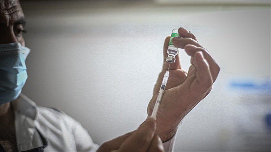 OMS: Se requieren más datos para saber si se necesitarán vacunas de refuerzo para la COVID-19