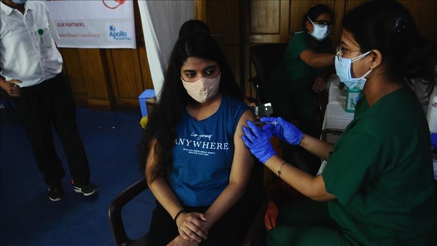 Disminución de casos de COVID-19 en India alivia parcialmente la carga del sistema de salud
